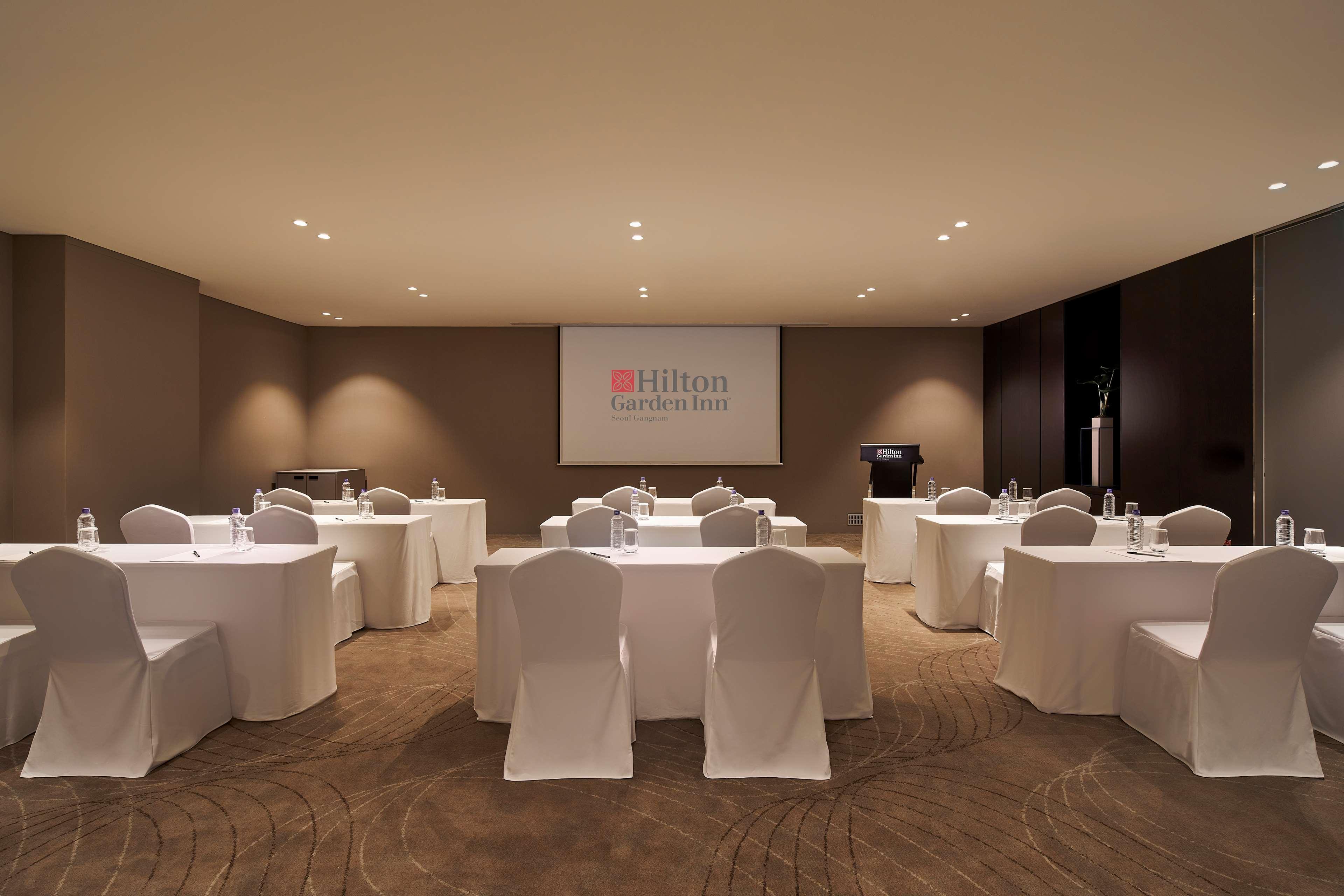 Hilton Garden Inn Seoul Gangnam Buitenkant foto